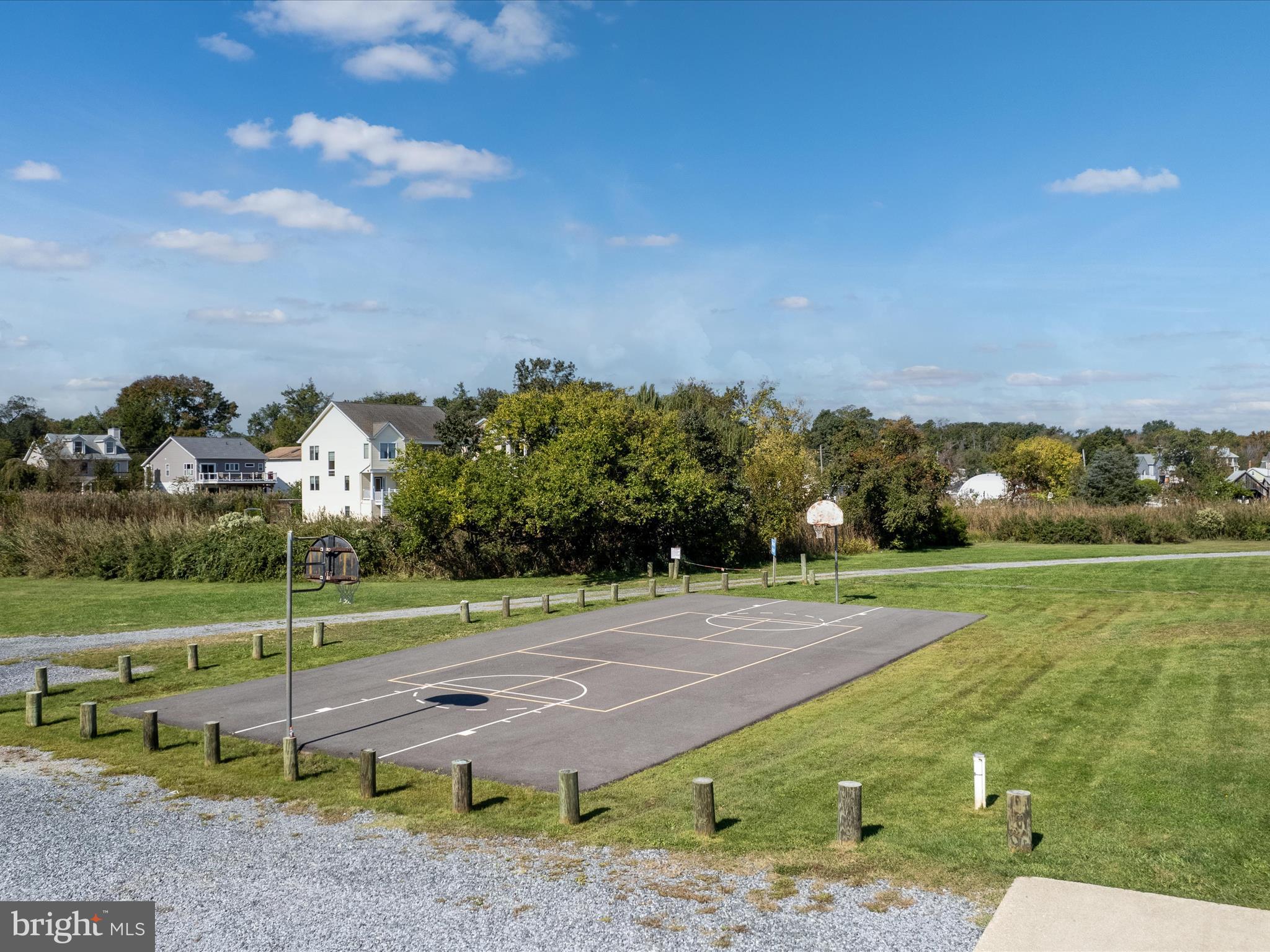 3618 Calvert Street Edgewater, MD 21037 - Photo 76 of 90 Basketball courts