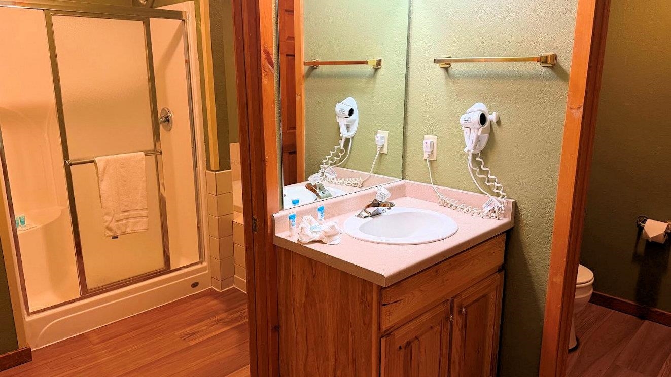 511 East Adams Street, Unit 101C Wisconsin Dells, WI 53965 - Photo 42 of 83