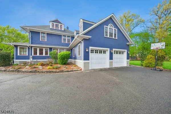 $1,699,000 | 106 Short Hills Avenue, Short Hills, NJ 07078