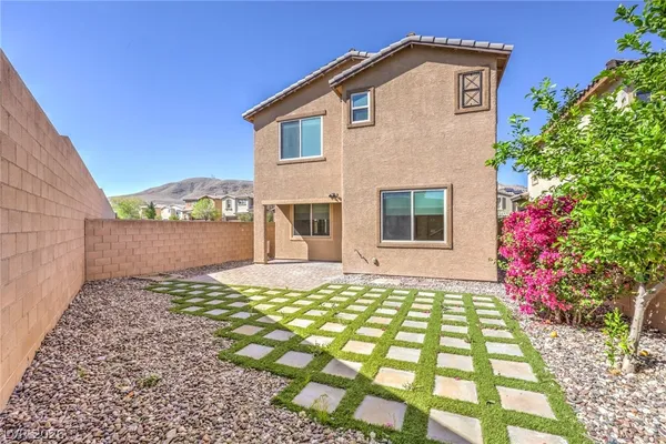 $2,700 | 12420 Pinetina Street, Las Vegas, NV 89141