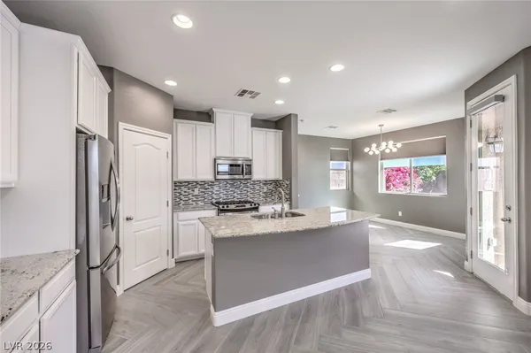 $2,700 | 12420 Pinetina Street, Las Vegas, NV 89141