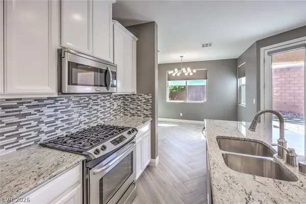 $2,700 | 12420 Pinetina Street, Las Vegas, NV 89141