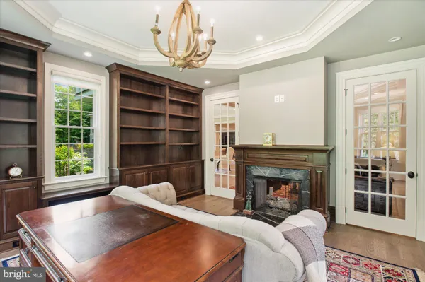 $5,500,000 | 6804 Benjamin Street, McLean, VA 22101