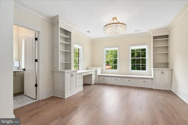 a view of a backyard with plants