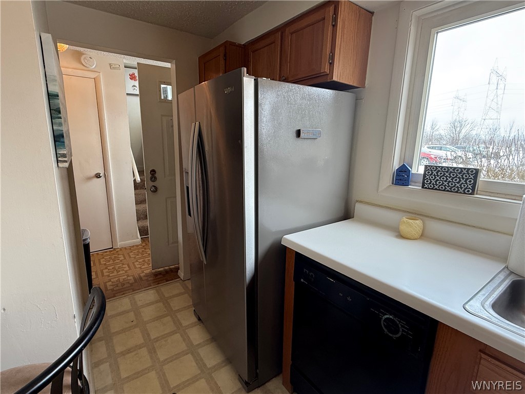 5131 Tuscarora Road Niagara, NY 14304 - Photo 4 of 21