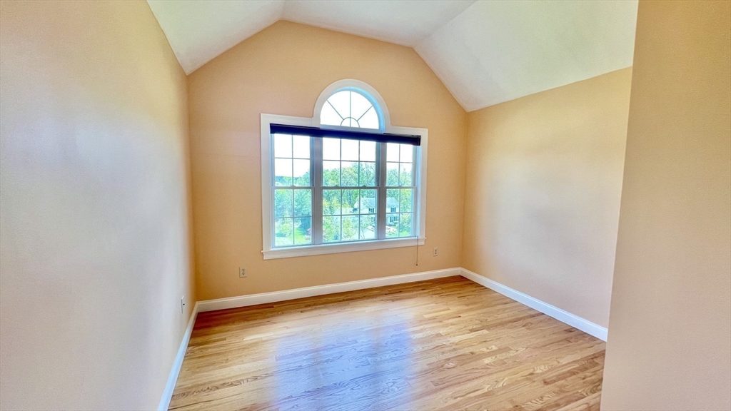 7 Deer Run Charlton, MA 01507 - Photo 25 of 42