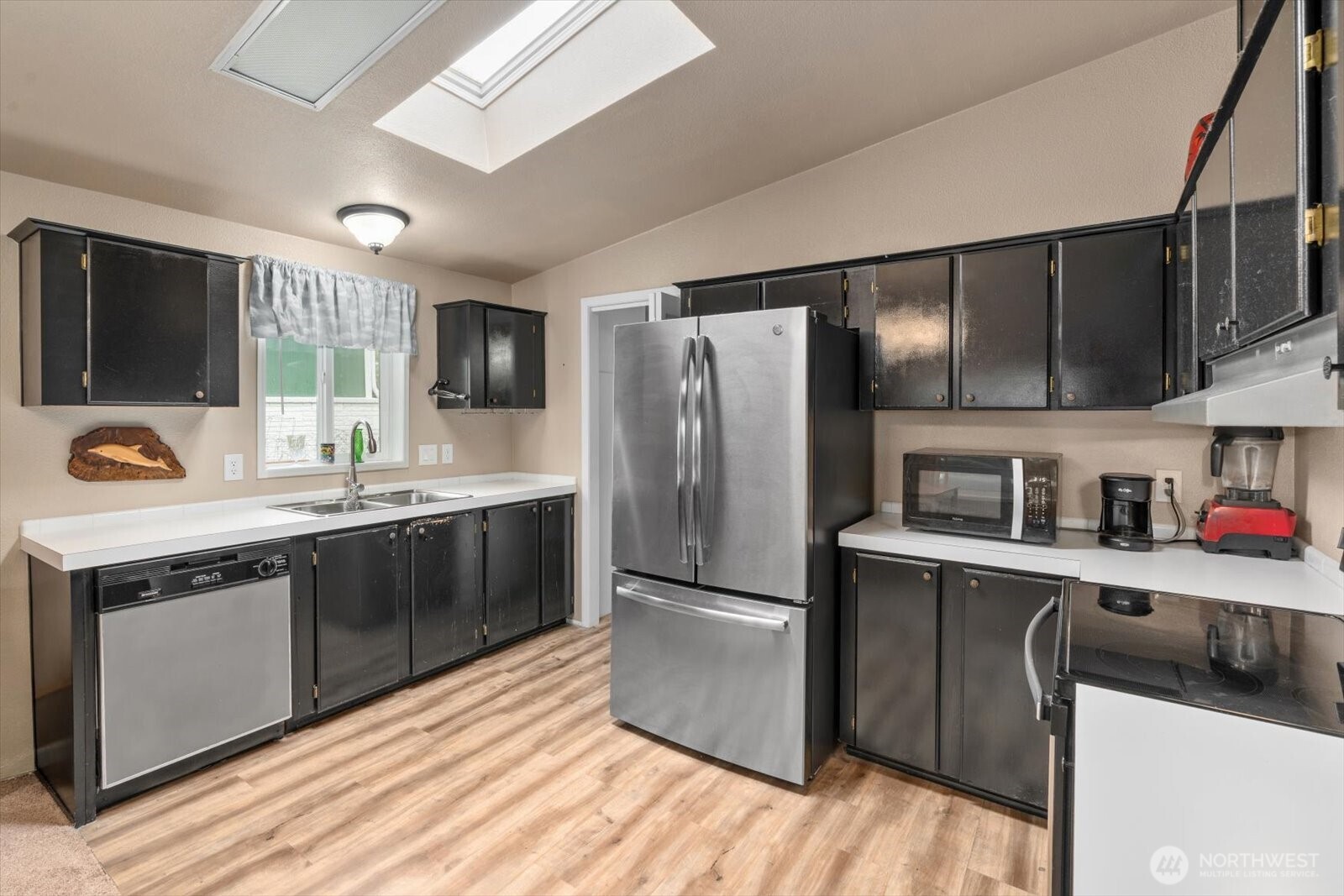 23825 15th Avenue Southeast, Unit 185 Bothell, WA 98021 - Photo 8 of 24