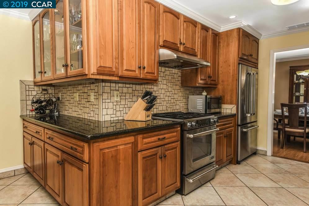 151 Iris Road Hercules, CA 94547 - Photo 14 of 31