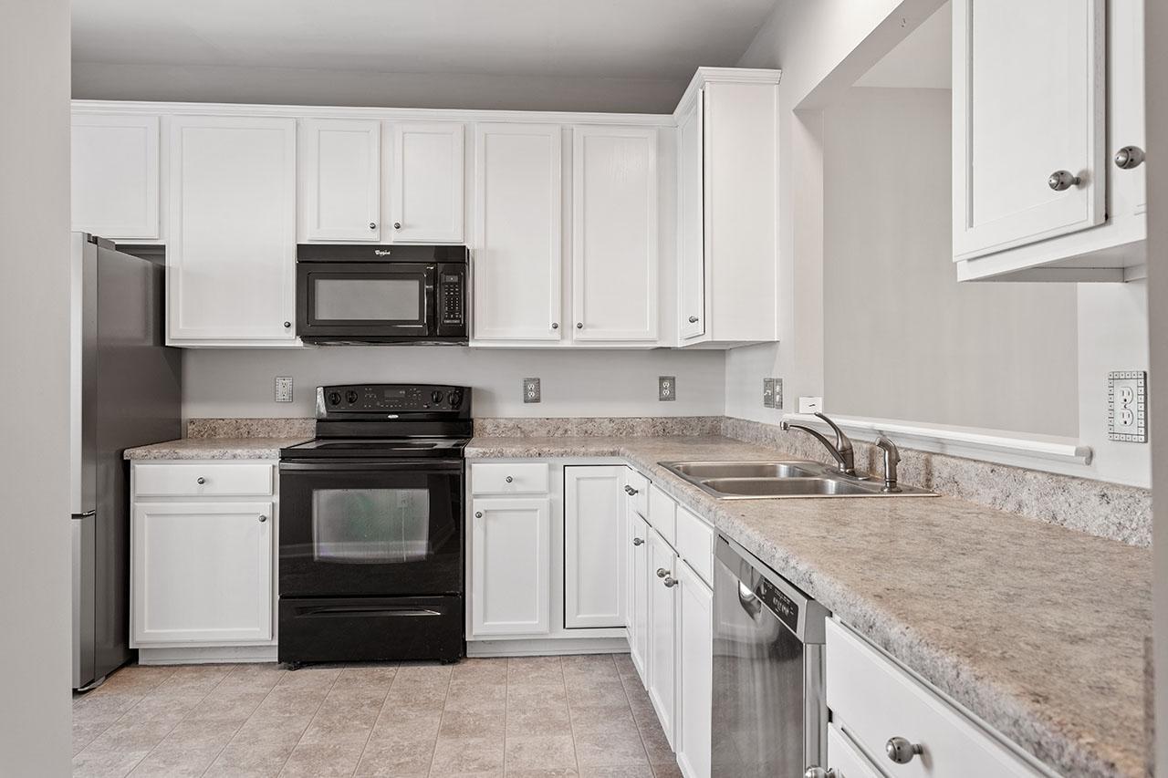 3048 Settle In Lane Raleigh, NC 27614 - Photo 12 of 37 Photo #12