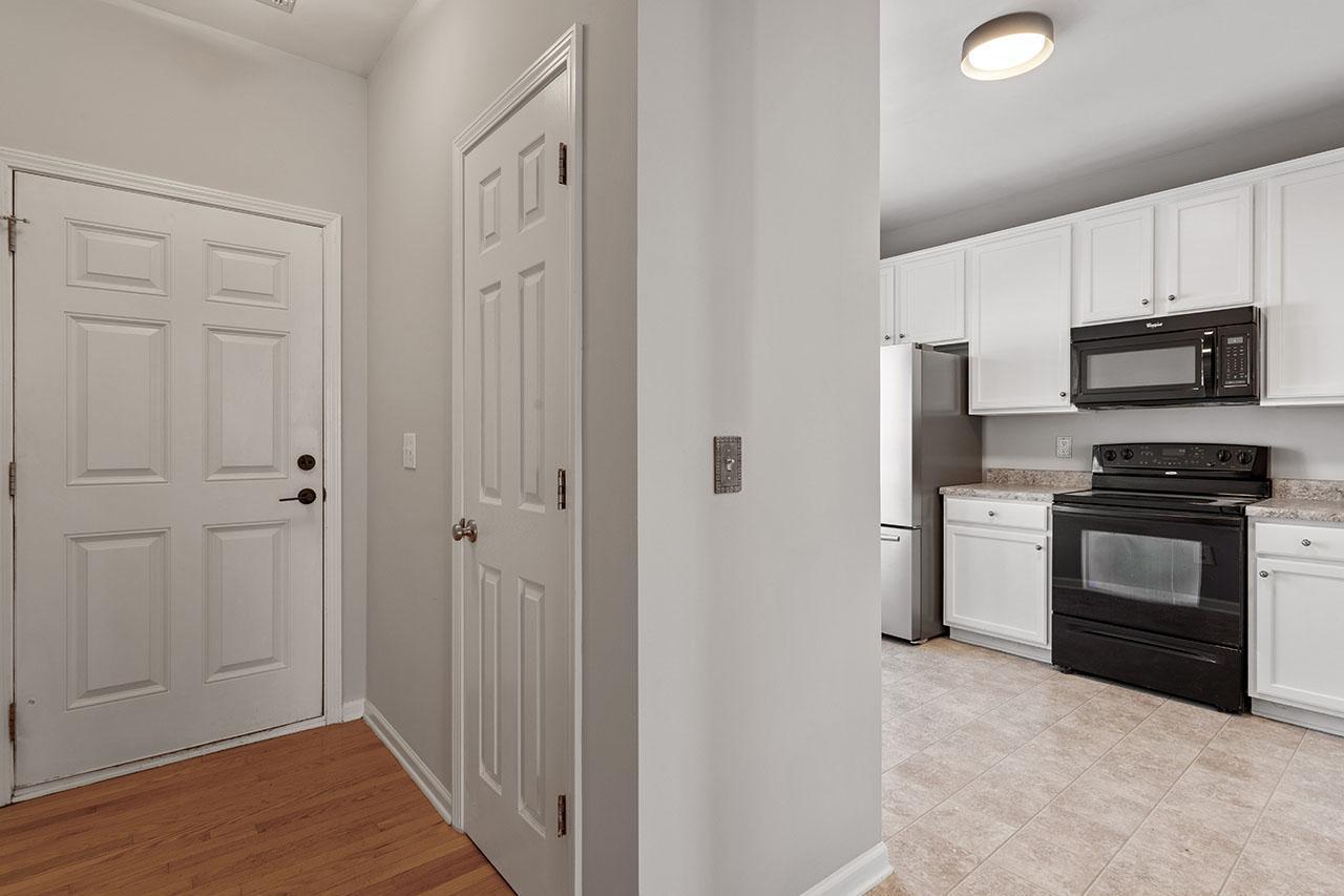 3048 Settle In Lane Raleigh, NC 27614 - Photo 10 of 37 Photo #10