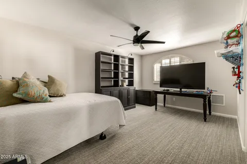 $824,000 | 5733 South Amberwood Drive, Chandler, AZ 85248