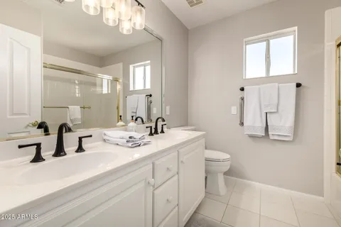 $824,000 | 5733 South Amberwood Drive, Chandler, AZ 85248