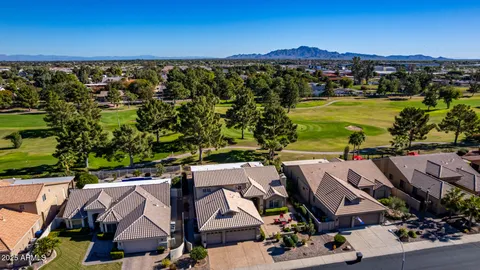 $824,000 | 5733 South Amberwood Drive, Chandler, AZ 85248