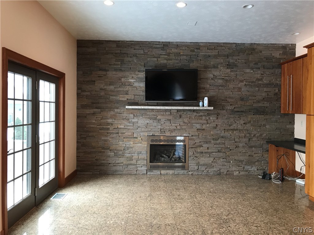 7256 Lewis Road Throop, NY 13021 - Photo 3 of 36