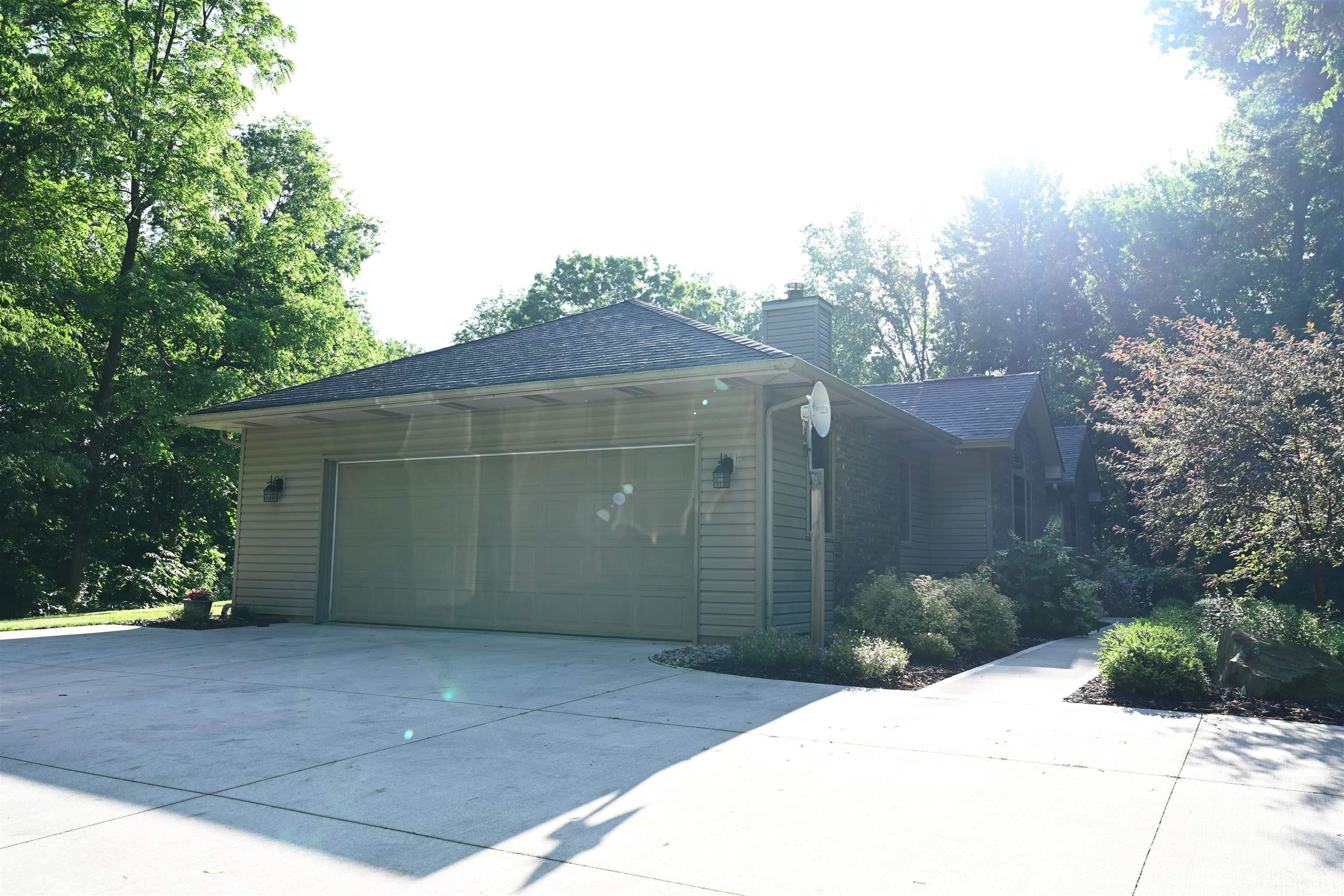 12405 Doty Road New Haven, IN 46774 - Photo 4 of 46
