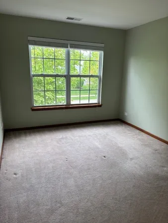 $315,000 | 124 West Park Avenue, Unit C, Sugar Grove, IL 60554