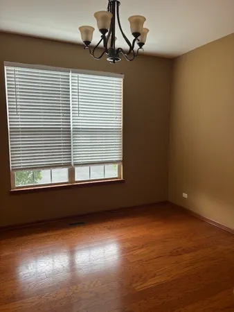 $315,000 | 124 West Park Avenue, Unit C, Sugar Grove, IL 60554