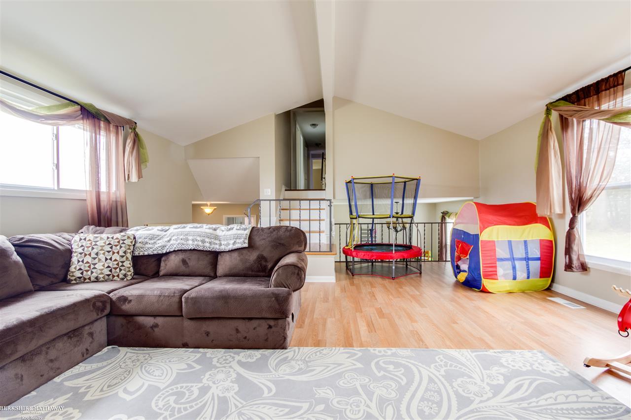 26345 Middlebelt Road Farmington, MI 48334 - Photo 13 of 28 31312535-12.JPG