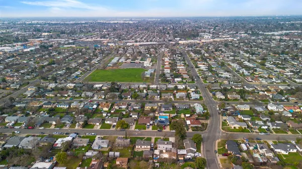 a view of a city