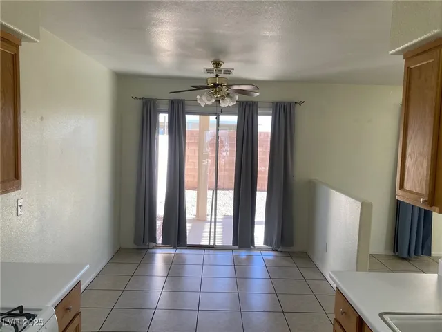 $1,725 | 752 Spotted Eagle Street, Henderson, NV 89015