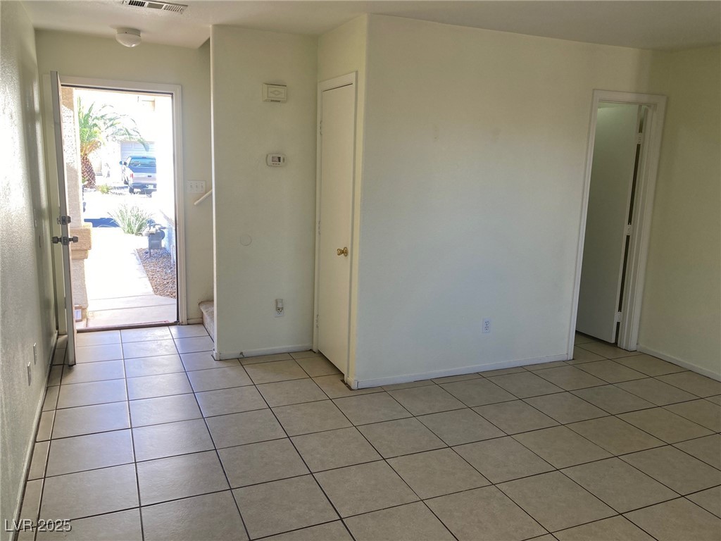 752 Spotted Eagle Street Henderson, NV 89015 - Photo 12 of 24