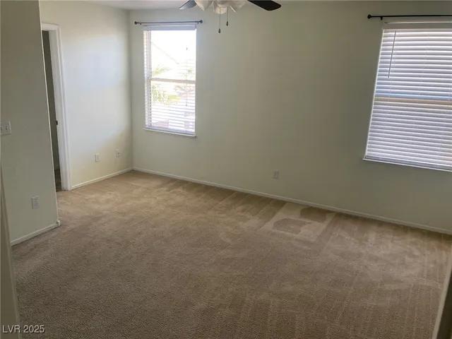 $1,725 | 752 Spotted Eagle Street, Henderson, NV 89015