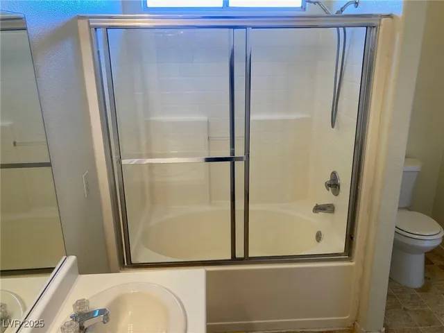 $1,725 | 752 Spotted Eagle Street, Henderson, NV 89015