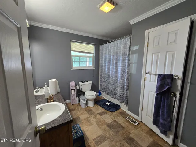 $285,000 | 885 North Ridgecrest Road, Luttrell, TN 37779