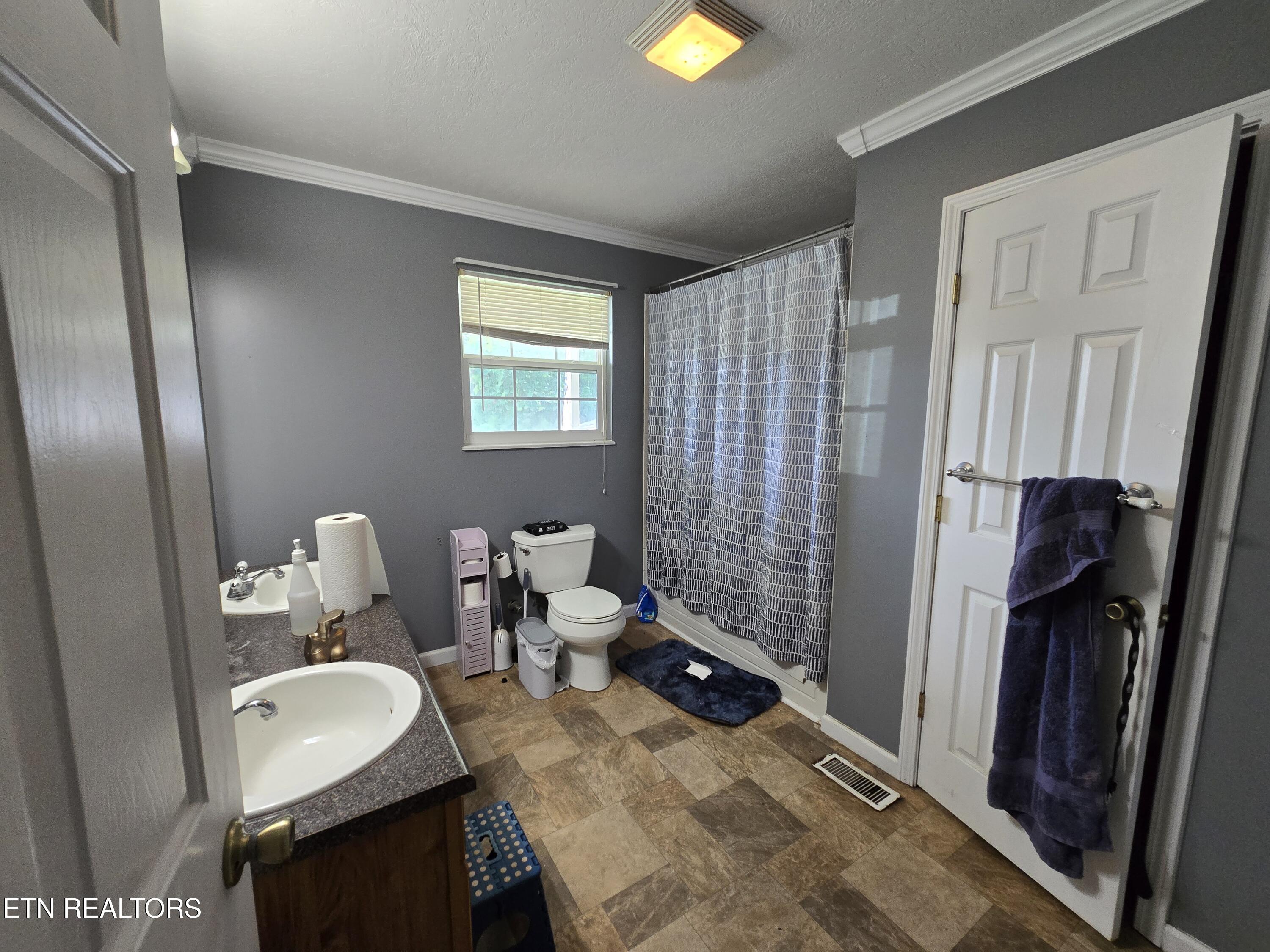 885 North Ridgecrest Road Luttrell, TN 37779 - Photo 11 of 17 20250710_173101