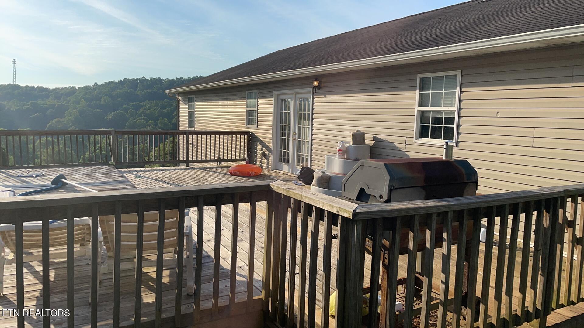 885 North Ridgecrest Road Luttrell, TN 37779 - Photo 15 of 17 IMG_20250710_201923