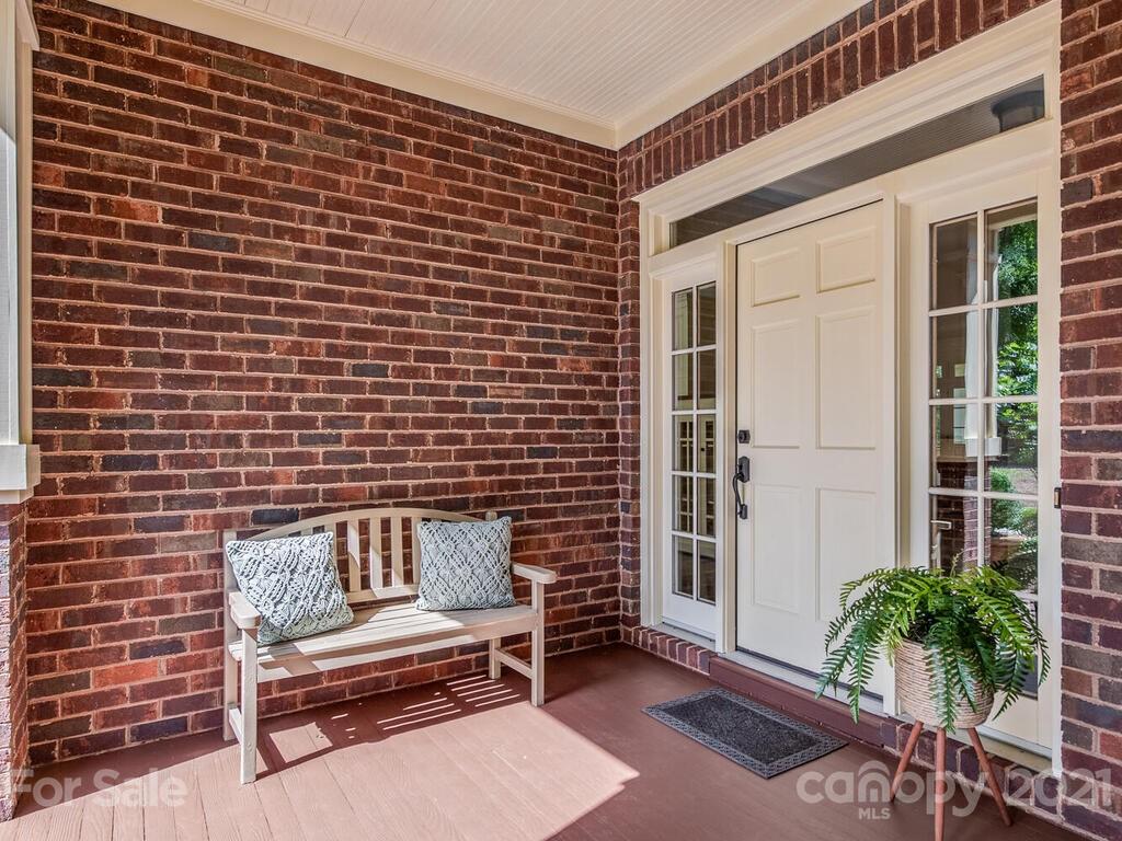 4608 Nora's Path Road Charlotte, NC 28226 - Photo 5 of 39 a view of outdoor space with seating and plants