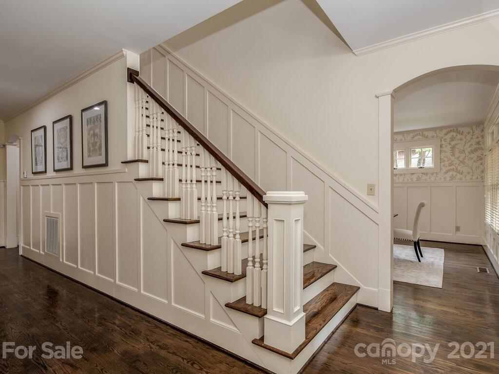4608 Nora's Path Road Charlotte, NC 28226 - Photo 8 of 39 a view of entryway