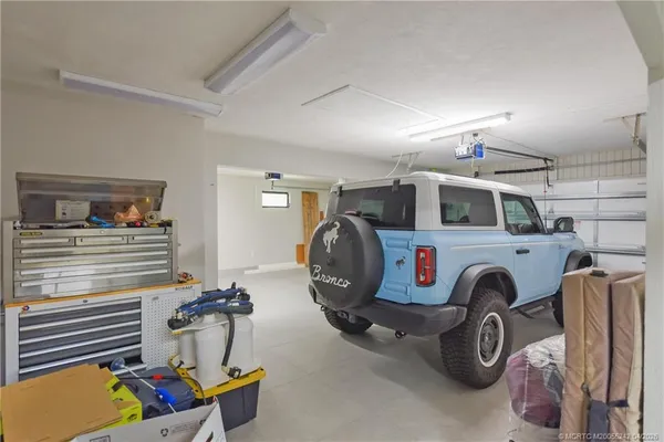 a view of a workspace with furniture