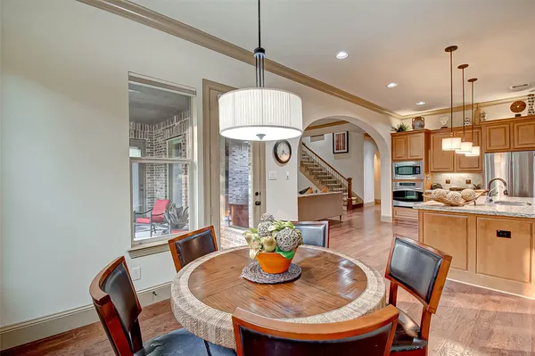 $5,550 | 7 Shearling Court, Spring, TX 77389