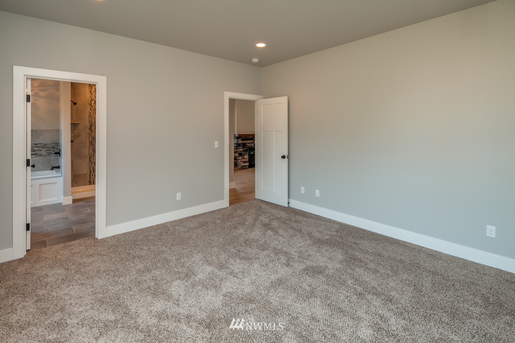 188 East Bartlett Road Lynden, WA 98264 - Photo 11 of 25 Gallery Image 11