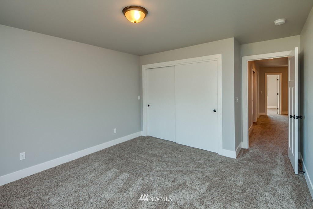 188 East Bartlett Road Lynden, WA 98264 - Photo 17 of 25 Gallery Image 17