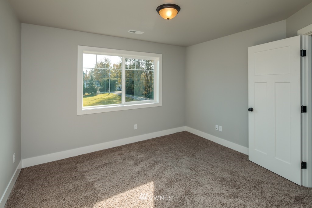 188 East Bartlett Road Lynden, WA 98264 - Photo 18 of 25 Gallery Image 18