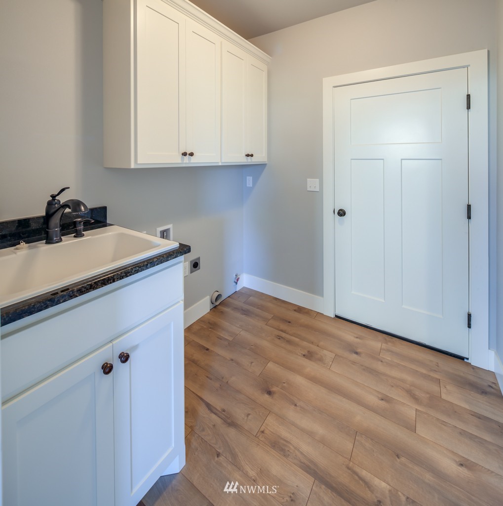 188 East Bartlett Road Lynden, WA 98264 - Photo 24 of 25 Gallery Image 24