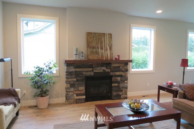 188 East Bartlett Road Lynden, WA 98264 - Photo 7 of 25 Gallery Image 7