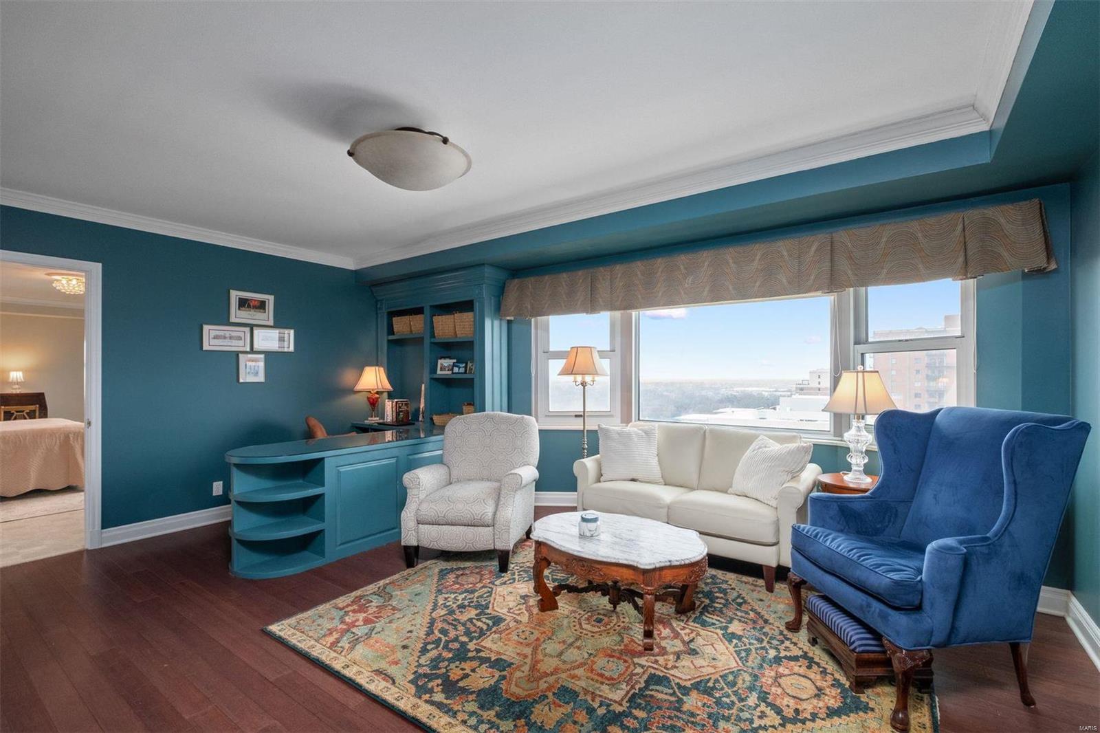 710 South Hanley Road, Unit 18C St. Louis, MO 63105 - Photo 13 of 28 Gallery Image 13