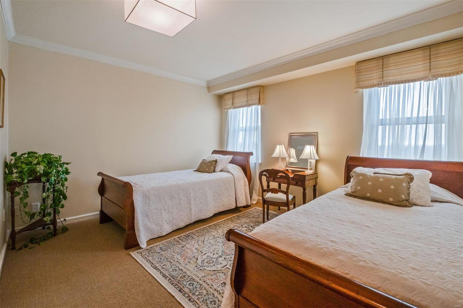 710 South Hanley Road, Unit 18C St. Louis, MO 63105 - Photo 19 of 28 Gallery Image 19