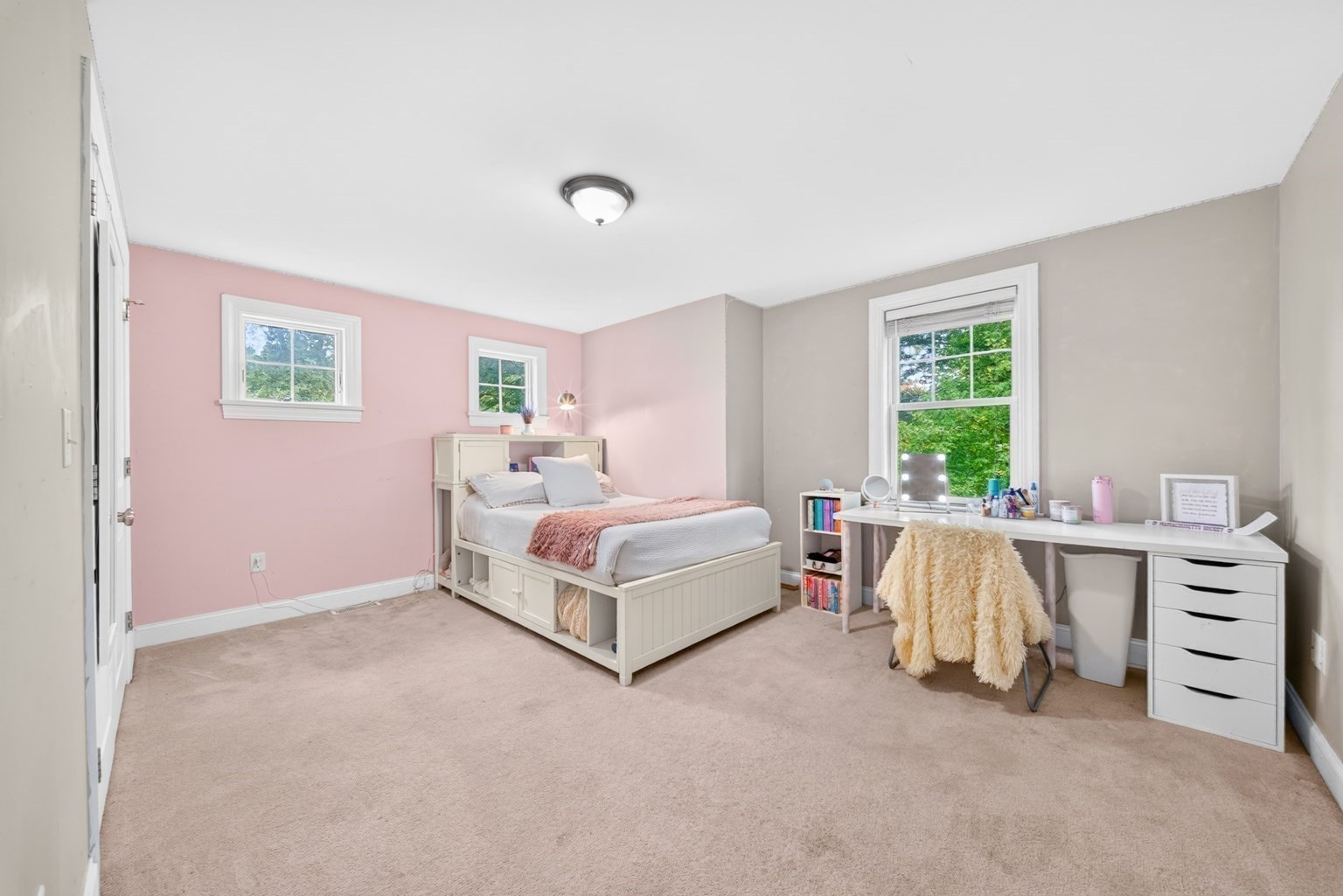 118 Pine Ridge Road Reading, MA 01867 - Photo 29 of 42 Gallery Image 29