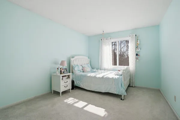 $4,295 | 10427 Brown Farm Circle, Eden Prairie, MN 55347