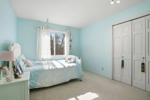 $4,295 | 10427 Brown Farm Circle, Eden Prairie, MN 55347
