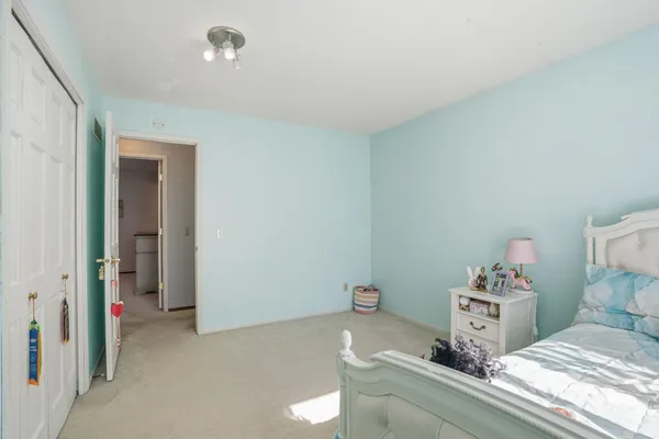 $4,295 | 10427 Brown Farm Circle, Eden Prairie, MN 55347