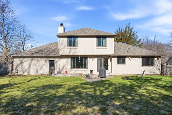 $4,295 | 10427 Brown Farm Circle, Eden Prairie, MN 55347