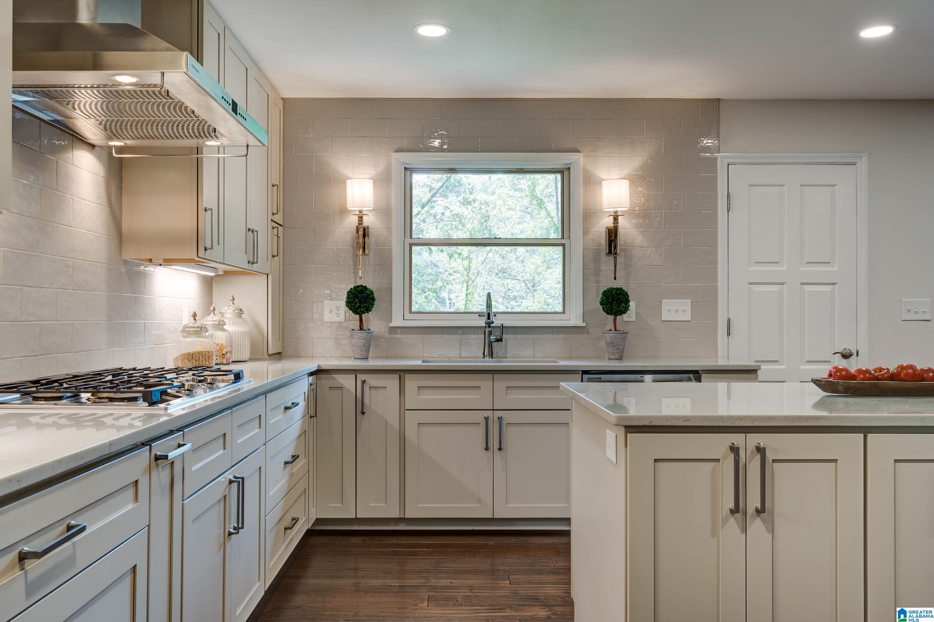2674 Altadena Road Birmingham, AL 35243 - Photo 13 of 35 Gallery Image 13