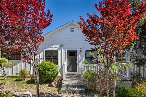 $3,500 | 1554 Laurel Street, Healdsburg, CA 95448