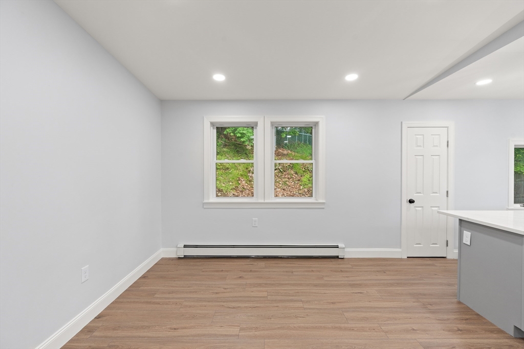 134 Edgemere Road Lynn, MA 01904 - Photo 7 of 37 Gallery Image 7