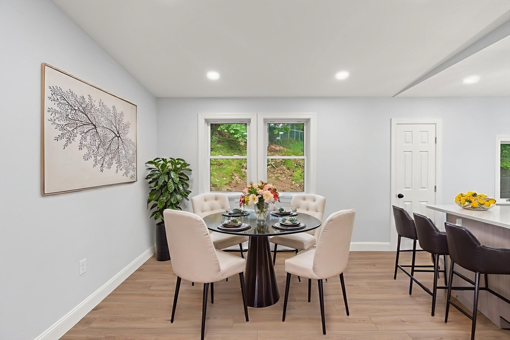 134 Edgemere Road Lynn, MA 01904 - Photo 8 of 37 Gallery Image 8